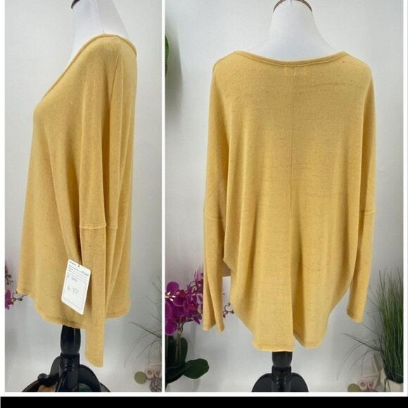 NWT Four Leaf V neck sweater SOOO SOFT - Picture 4 of 8